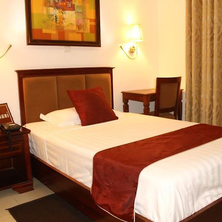Hotel Residence Flamani Lome Ngoại thất bức ảnh