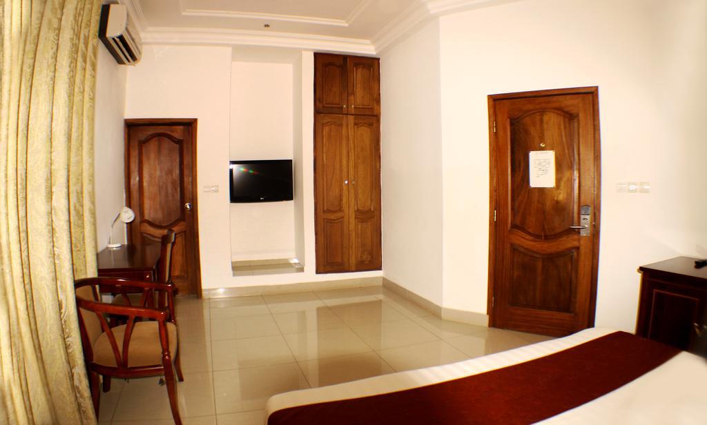 Hotel Residence Flamani Lome Ngoại thất bức ảnh