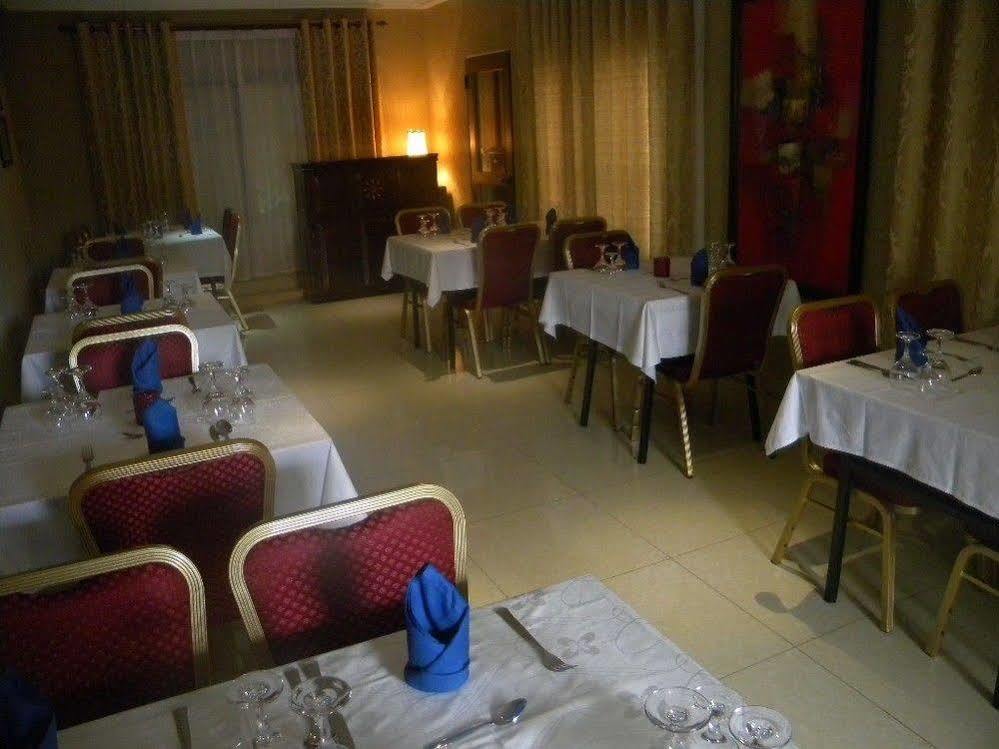 Hotel Residence Flamani Lome Ngoại thất bức ảnh